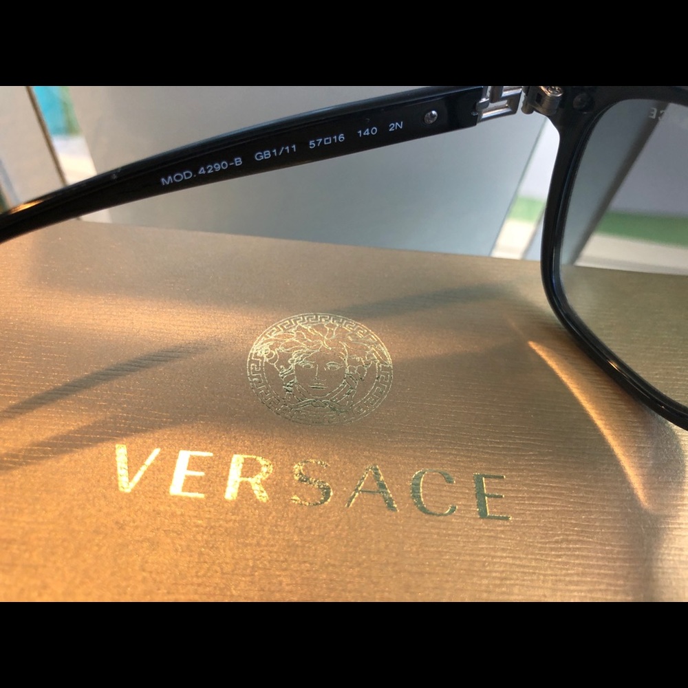Authentic Versace Sunglasses - Picture 3 of 6